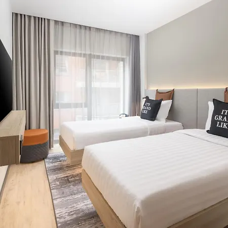 Hotell Moxy 4*